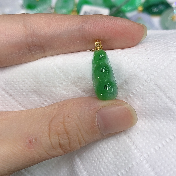 颈饰18K金镶嵌翡翠1345778899