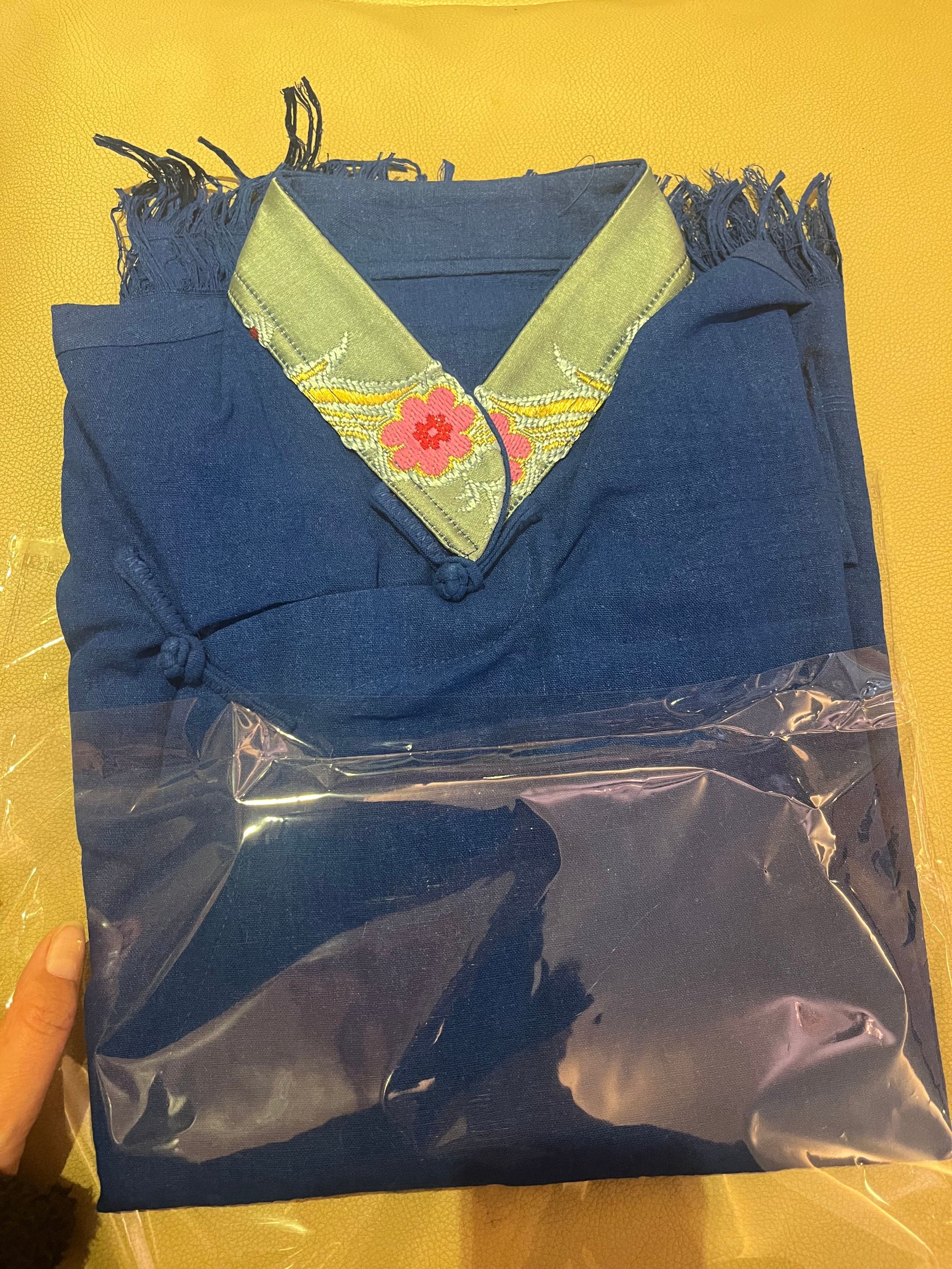 时尚复古民族风森江珠姆 女士服装  长袖2025修身