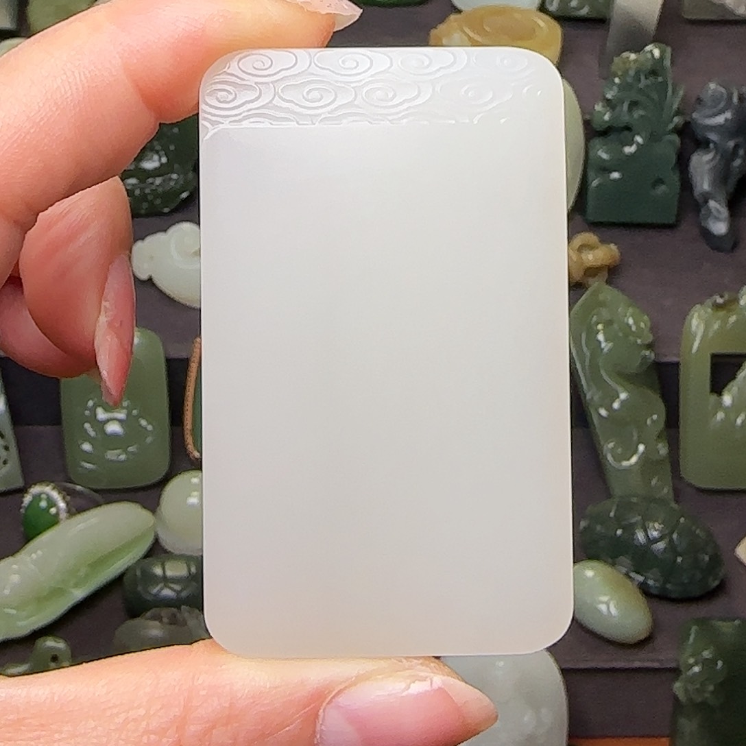 和田玉颈饰未镶嵌黑**名