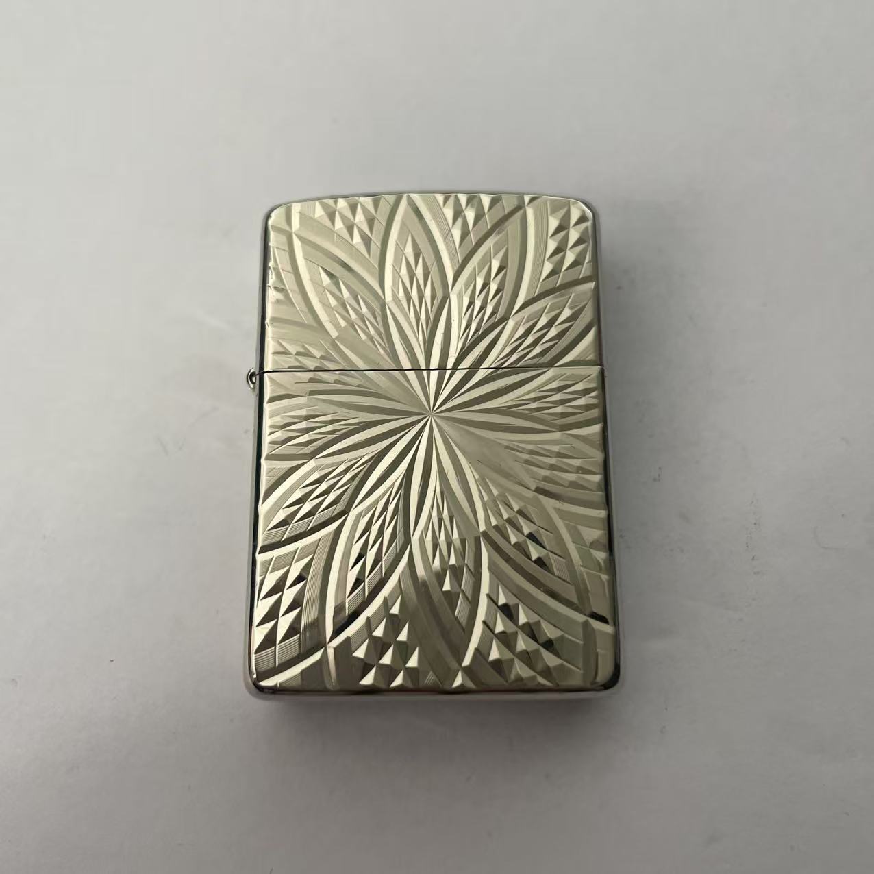 ZIPPO/之宝打火机【小胡子】链接14号MBJ1
