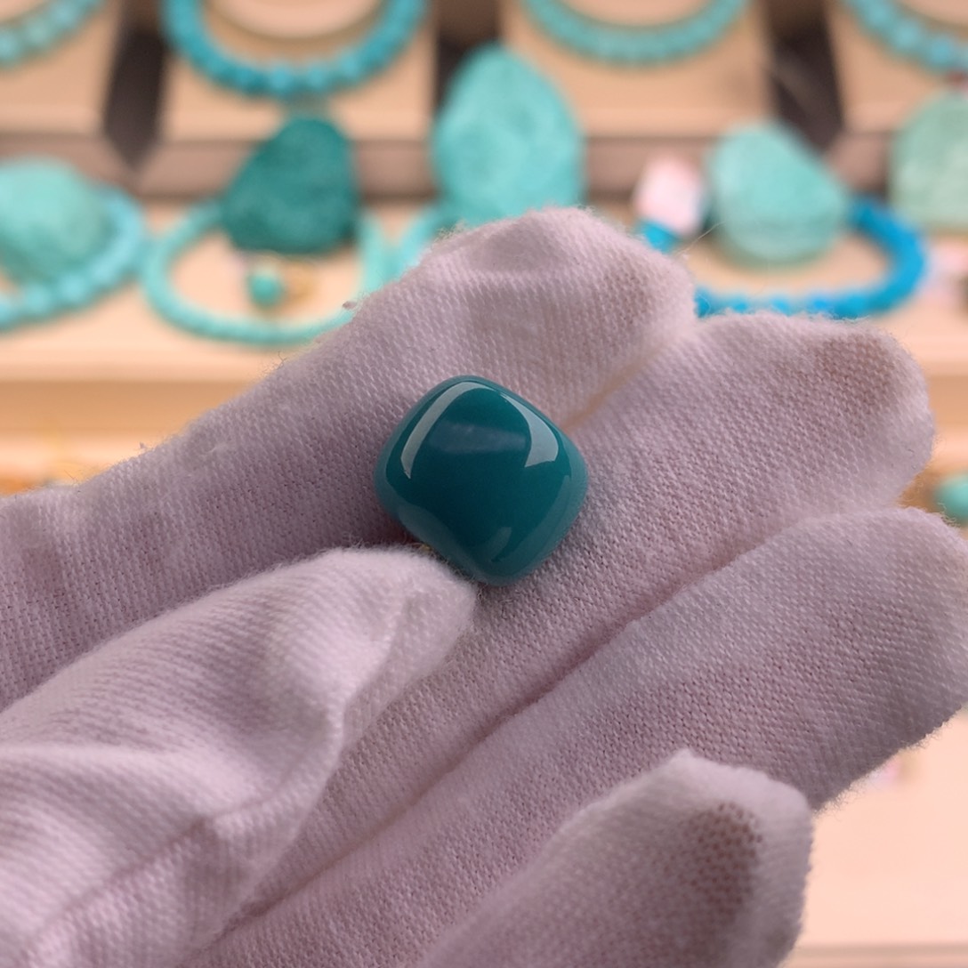 绿松石珠宝奇石未镶嵌12.8*11mm