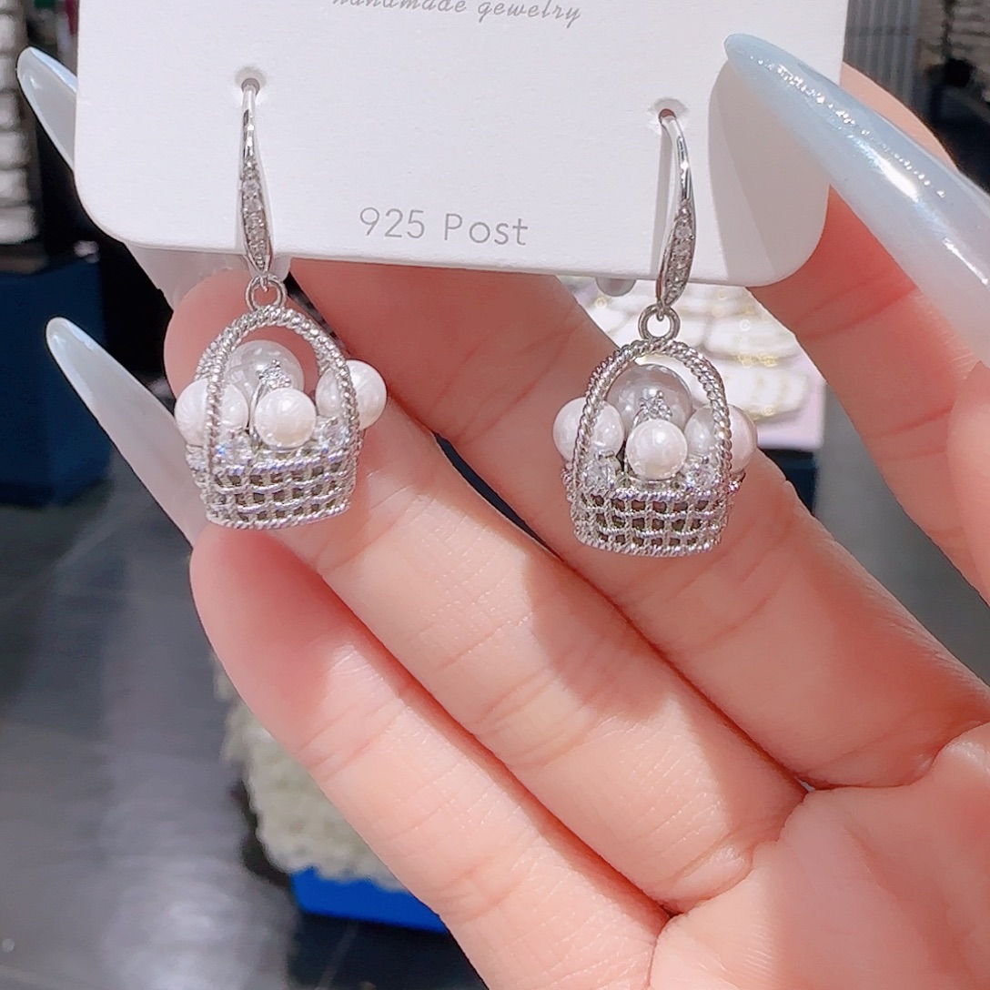 铜合金925银锆石耳环