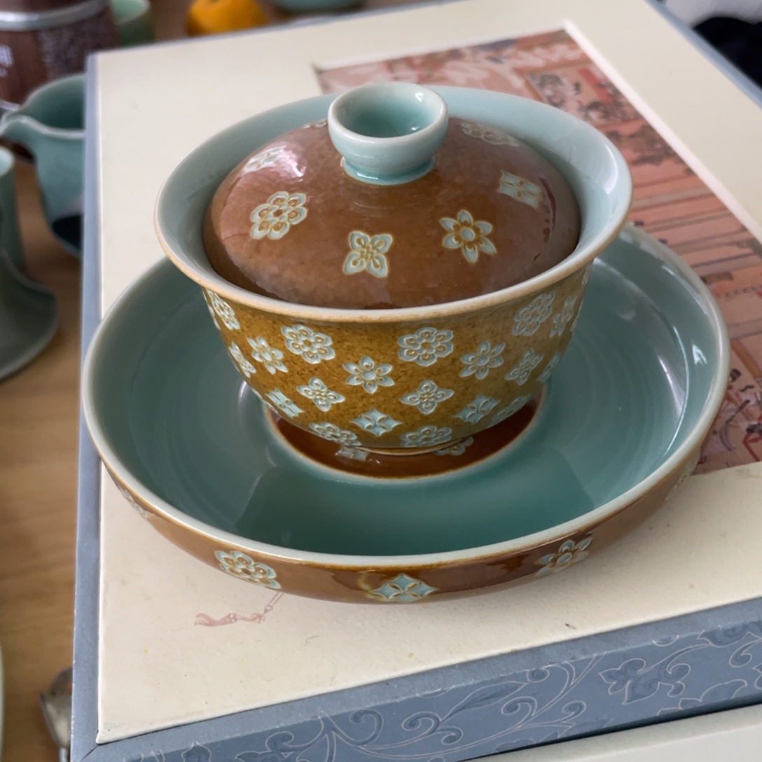 微瑕特价青瓷青瓷