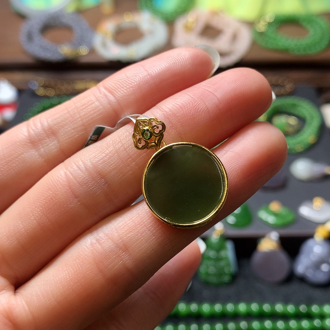 和田玉银S925镶嵌颈饰