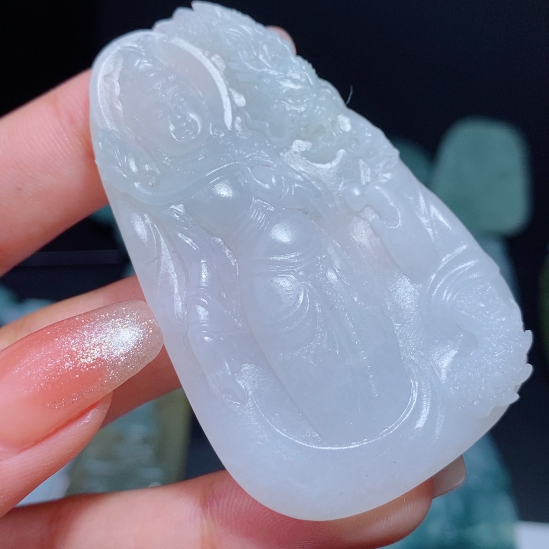 定制翡翠吊坠未镶嵌