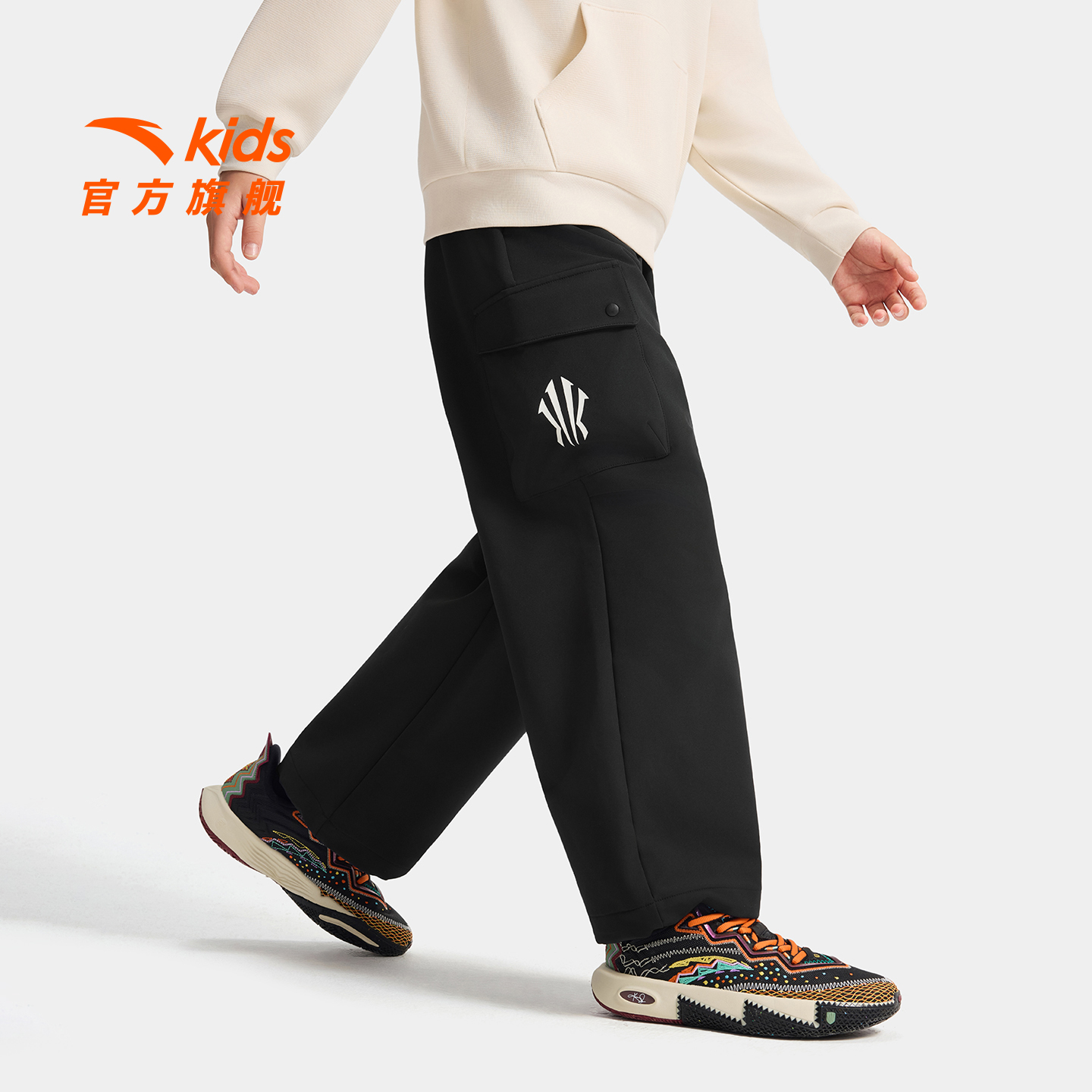 anta kids/安踏儿童男童2025秋冬新款运动休闲舒适工装长裤1505