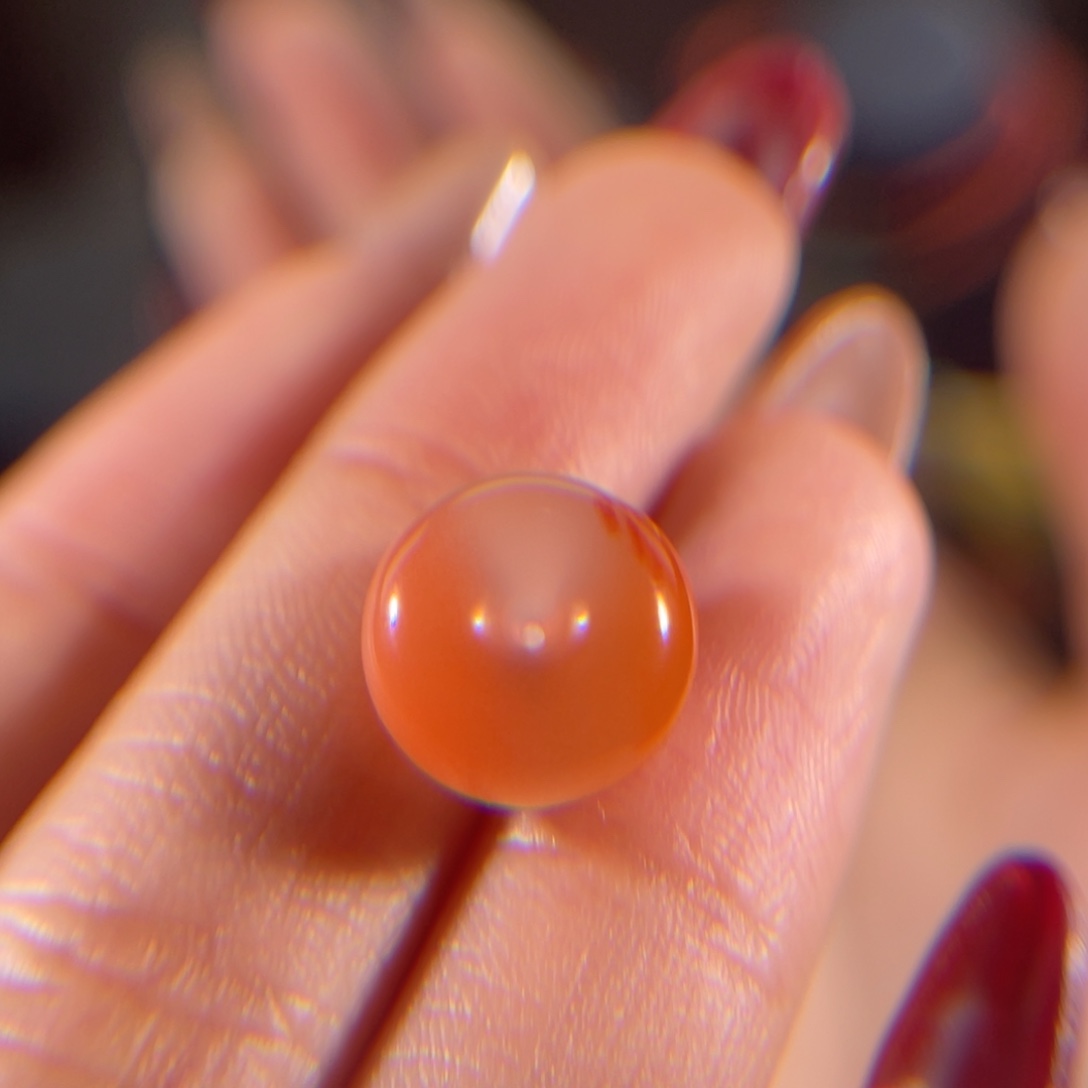 南红玛瑙大黑洞冰飘面包圈11.5*6.2未镶嵌不退不换