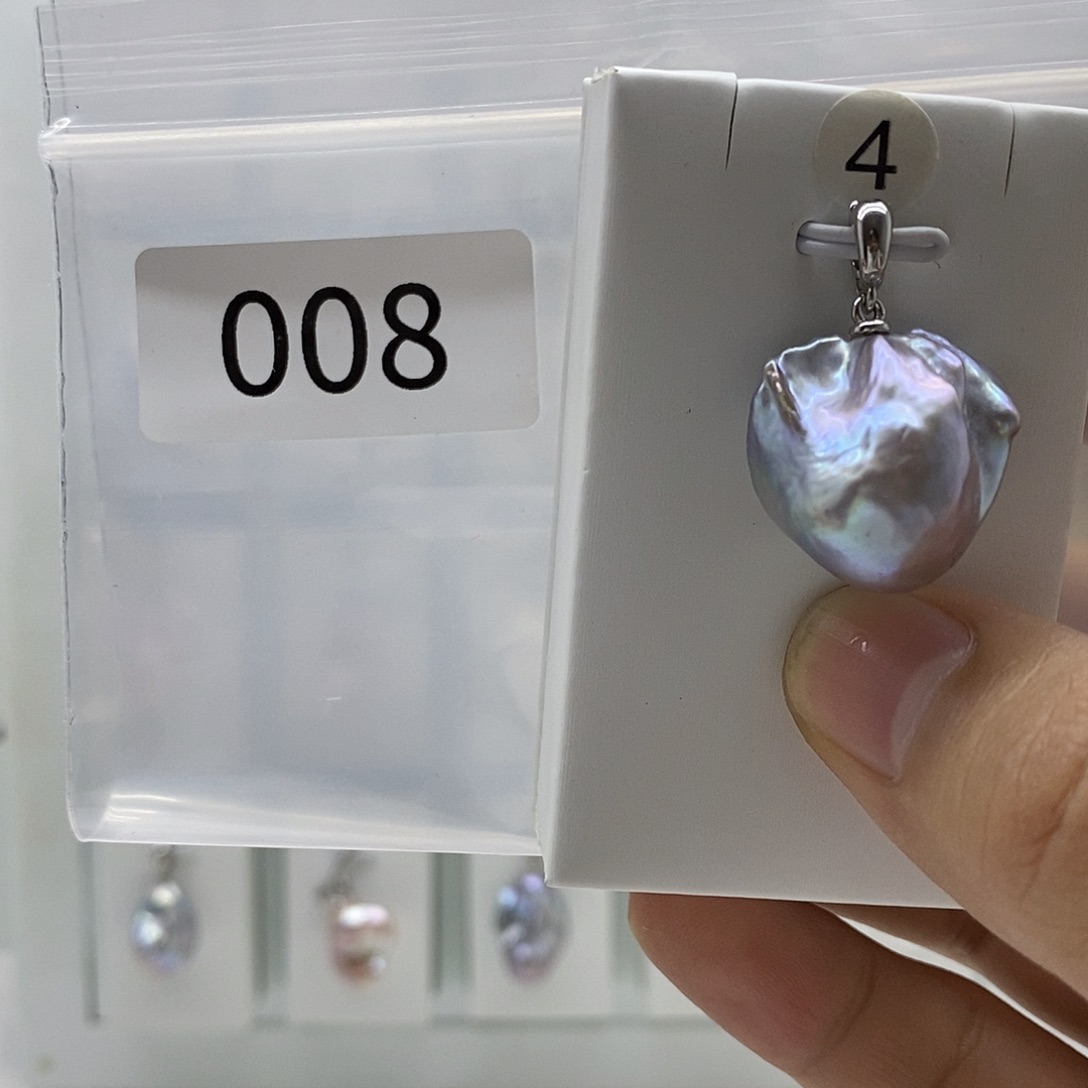 合金淡水珍珠颈饰