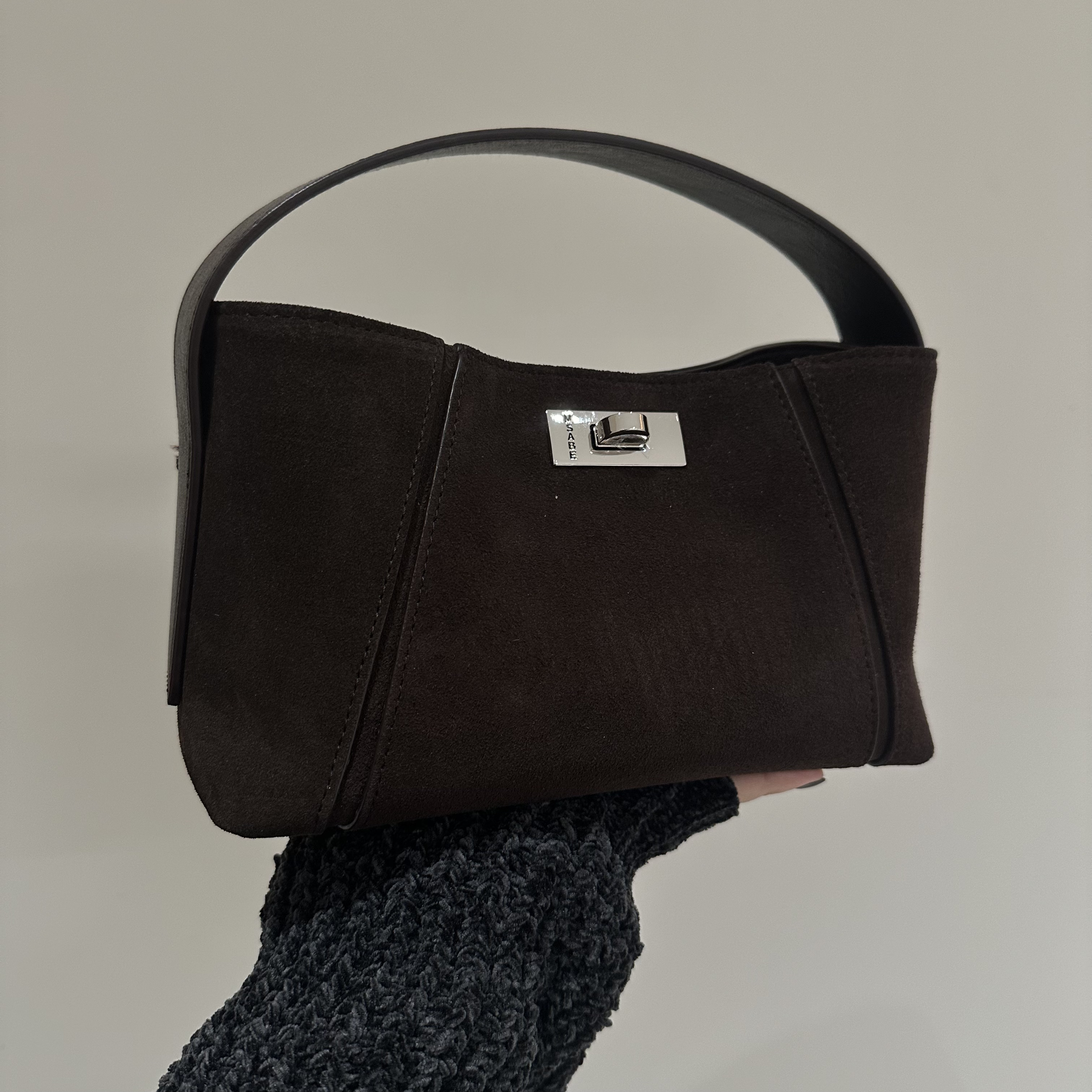 【悄然心动】2025年新款通勤轻奢包包手提单肩包