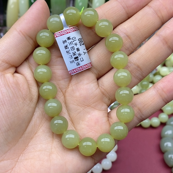 和田玉手串未镶嵌胜*?卡10