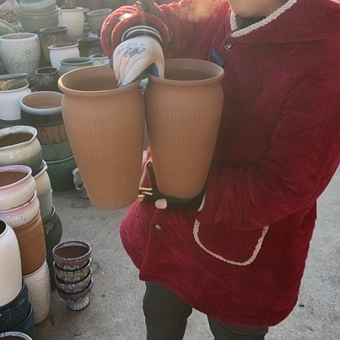 14口26高瑕疵盆子 