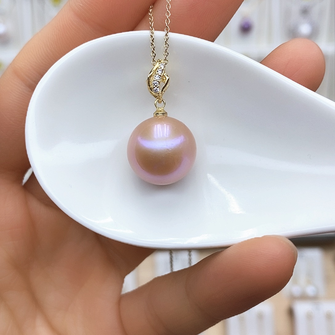 淡水珍珠合金颈饰