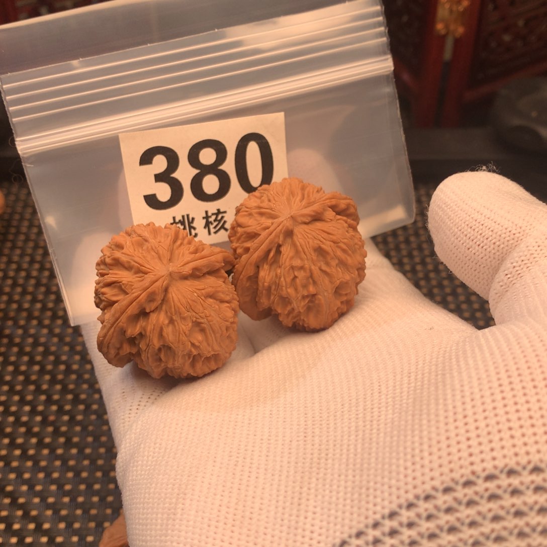文玩核桃把件白狮子36