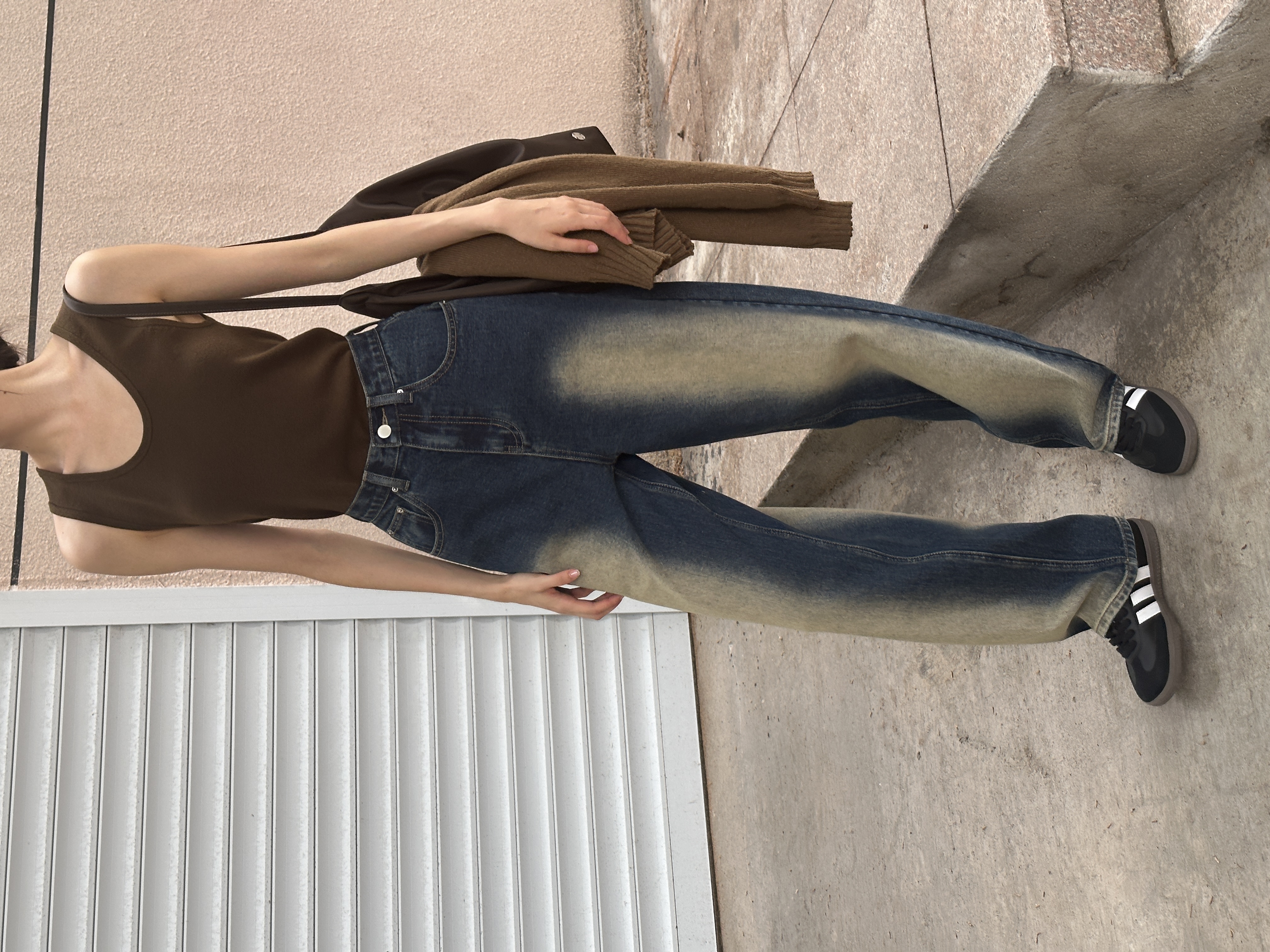 十三行~个性炊烟设计款韩版福秒牛仔裤#37396S