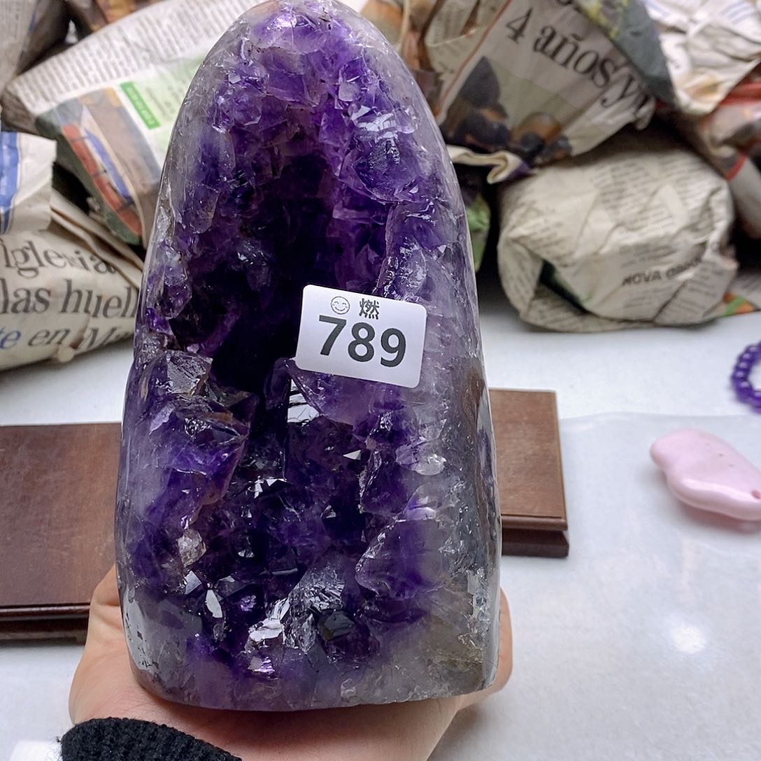 紫晶大型摆件（非配饰）未镶嵌