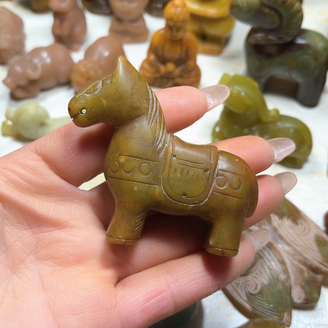 白玉菩提吊坠白玉菩提吊坠