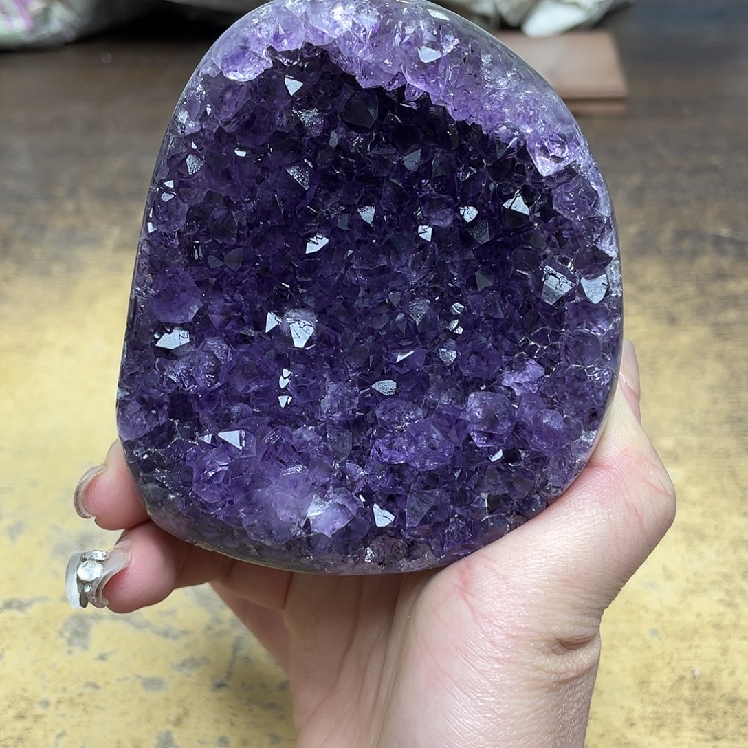 未镶嵌大型摆件（非配饰）紫晶