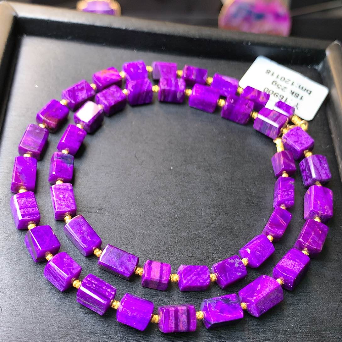 苏纪石（舒俱来）项链18K金镶嵌