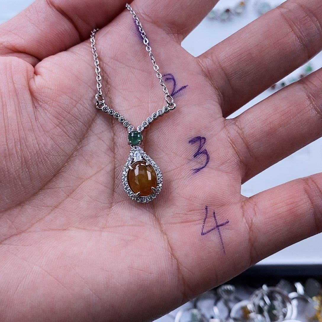 l***c翡翠未镶嵌戒指缅甸