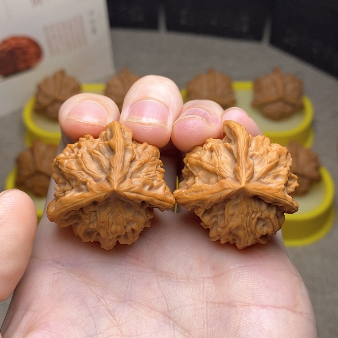 吊坠文玩核桃盘山三棱33微修打底