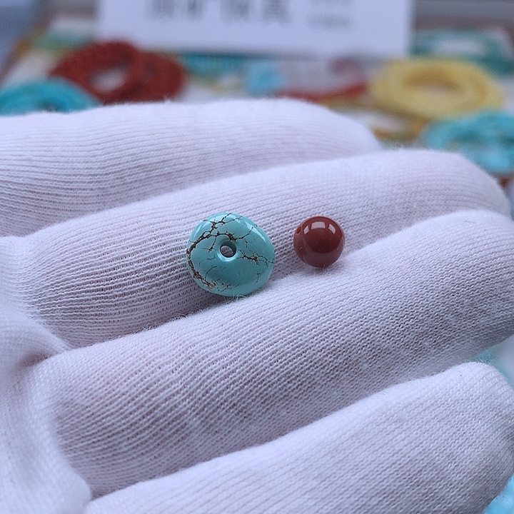 南红玛瑙未镶嵌珠宝奇石