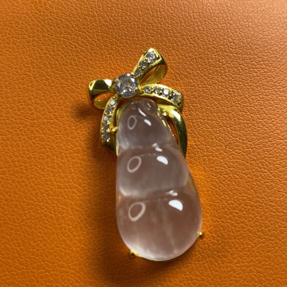 石英质玉吊坠(赠链)银S925镶嵌?**子