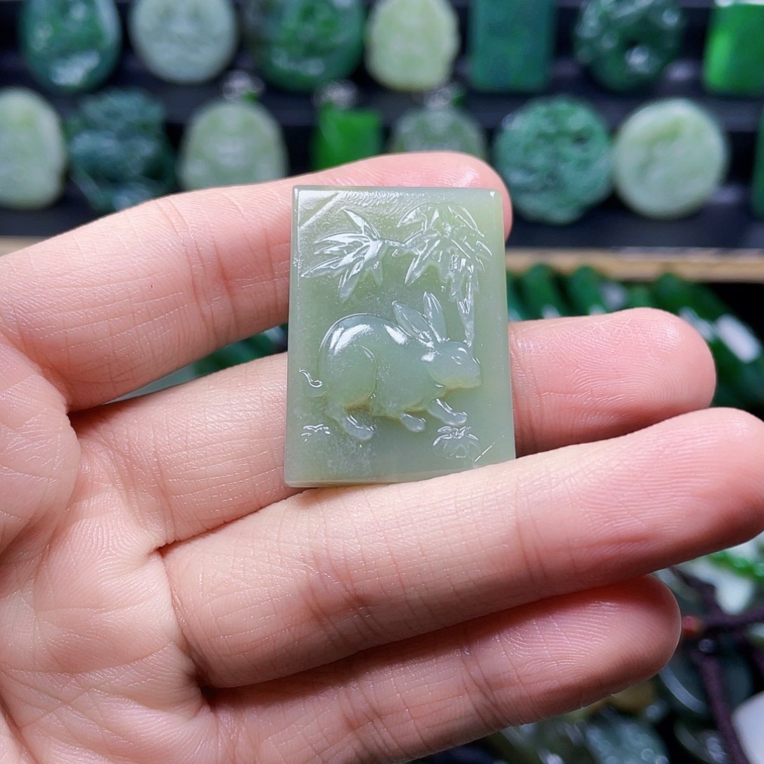 和田玉未镶嵌珠宝奇石