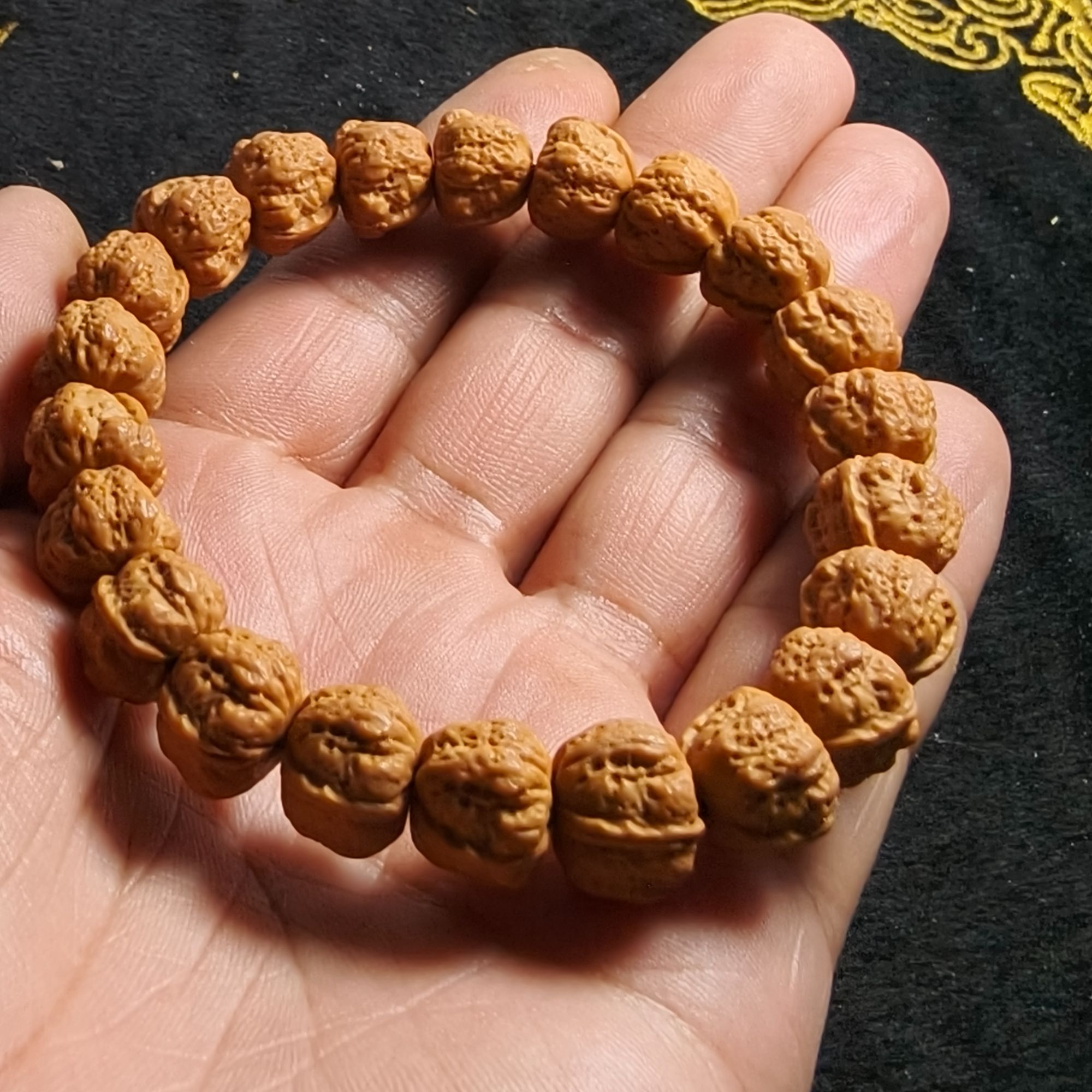 梵界珍玩-精品猴头核桃雕刻蛤蟆头三角蛙手串-12mm左右-文玩好物