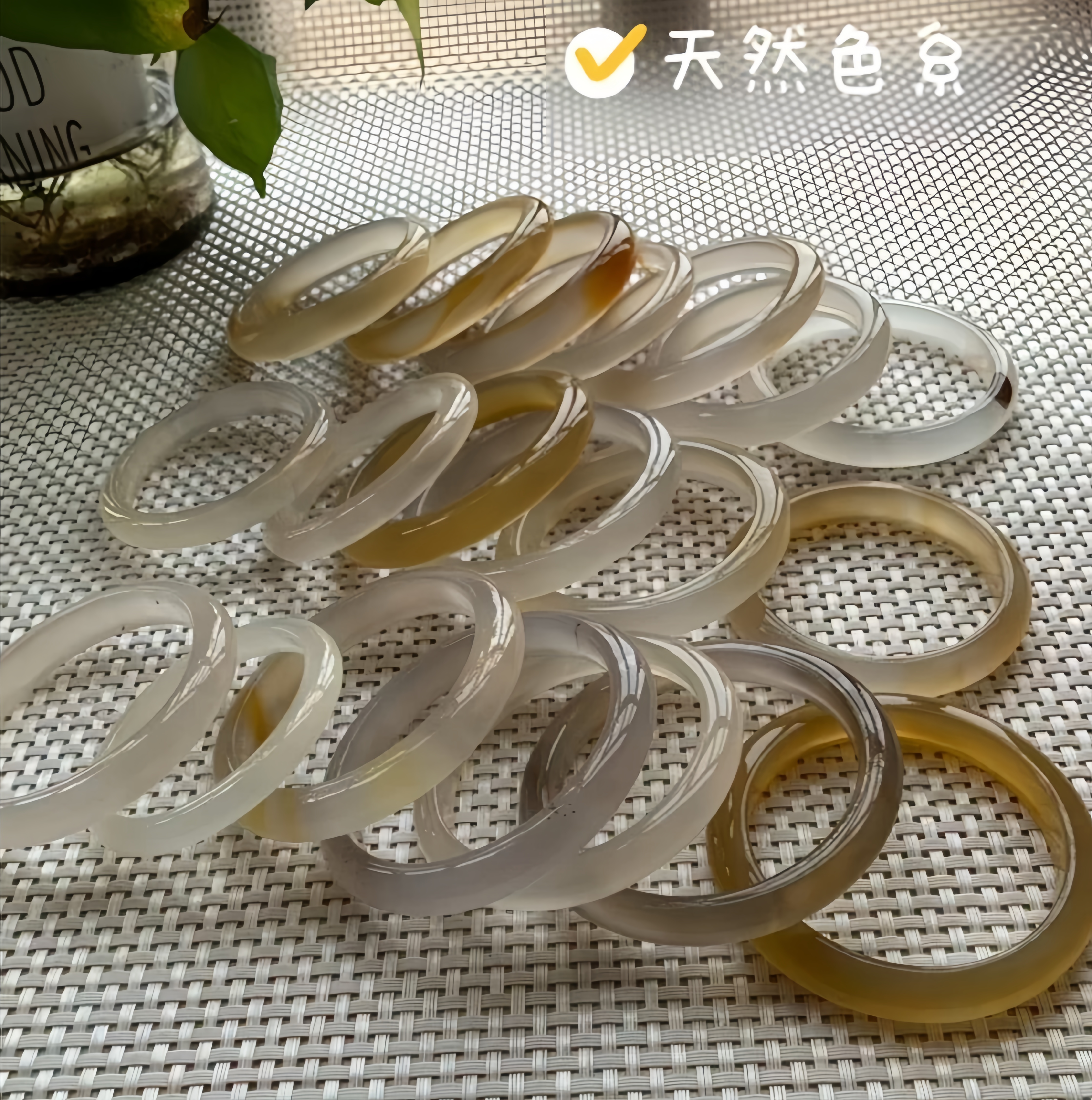 猫猫工厂家玛瑙手镯拍前请到直播间找主播选购