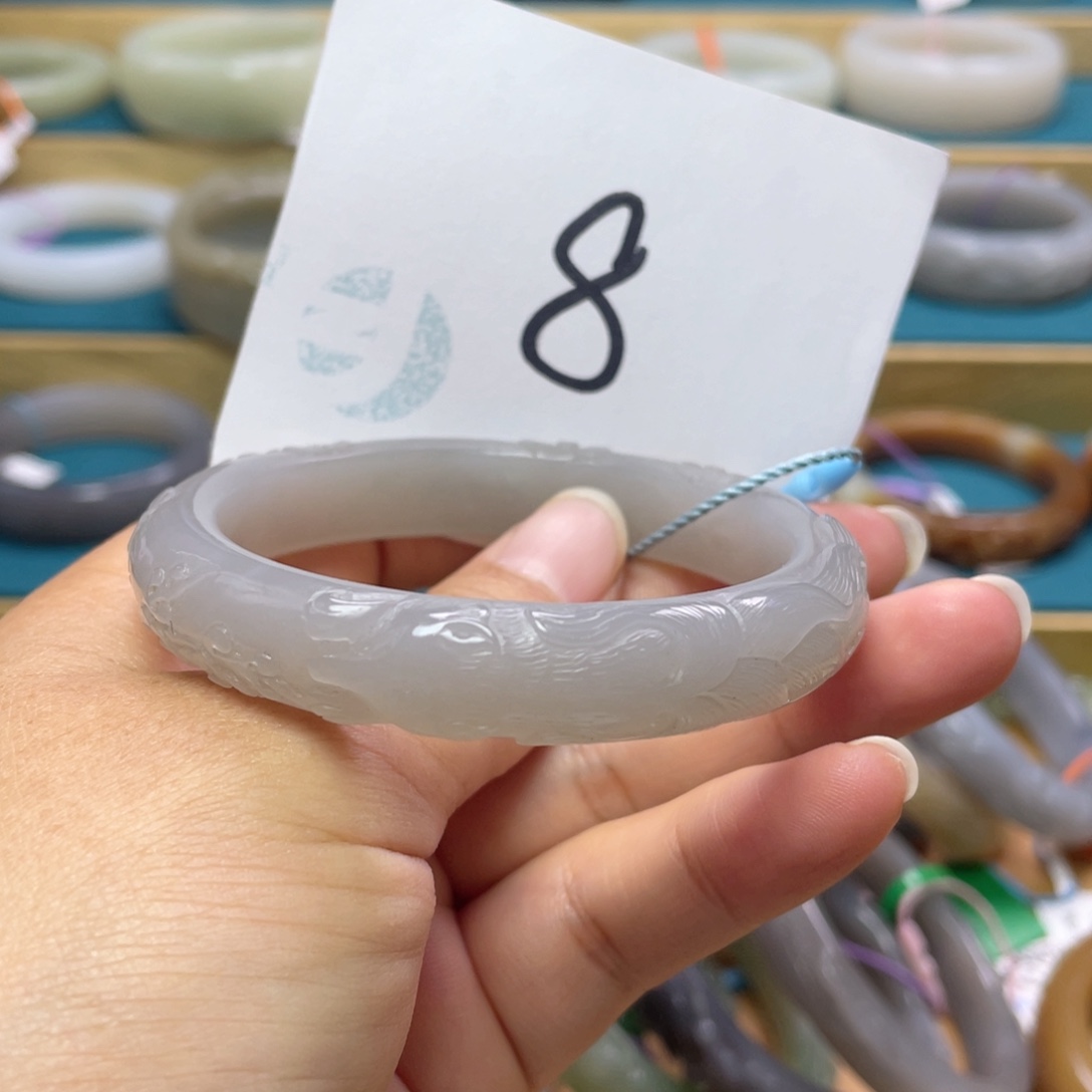 未镶嵌手镯和田玉