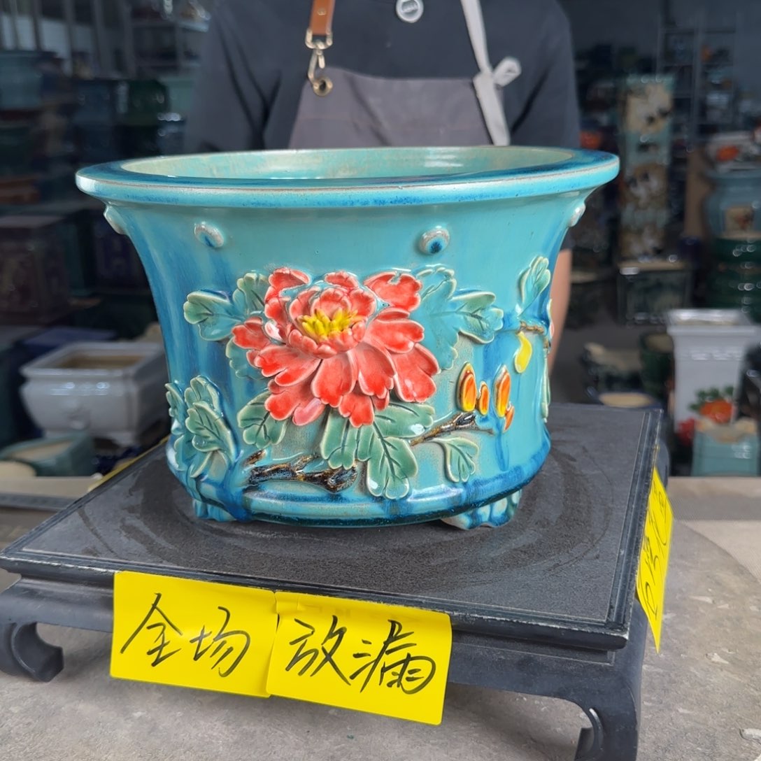 一风堂石湾花盆。