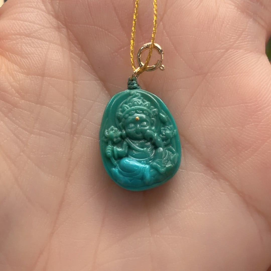 绿松石未镶嵌颈饰