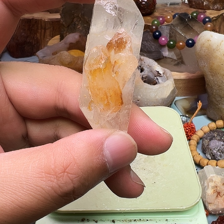 慧****珠宝半成品水晶未镶嵌