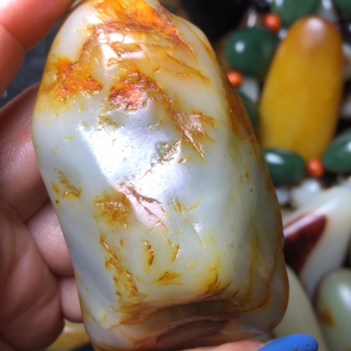 和田玉未镶嵌珠宝奇石