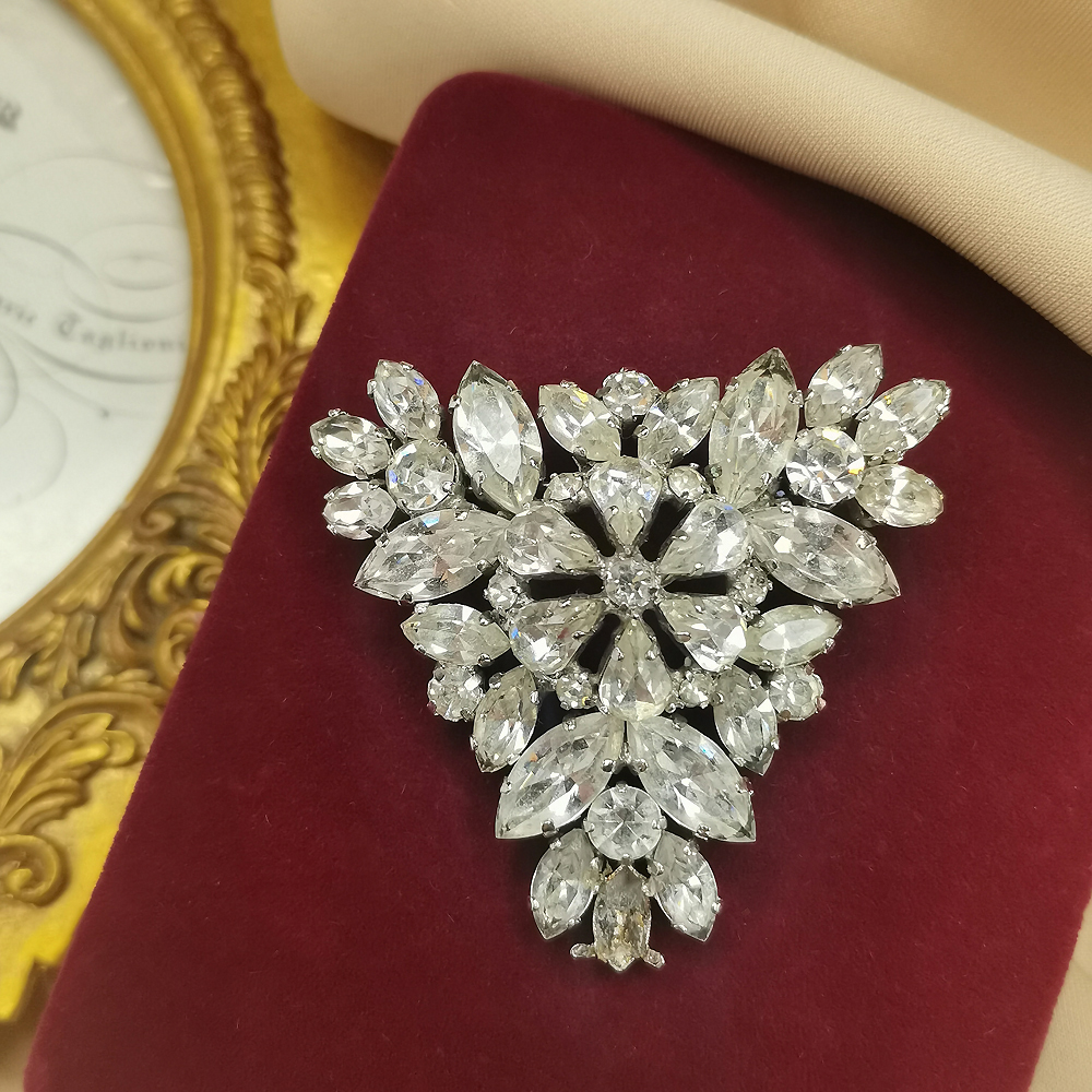 三角冰糖胸针[2501202-031]