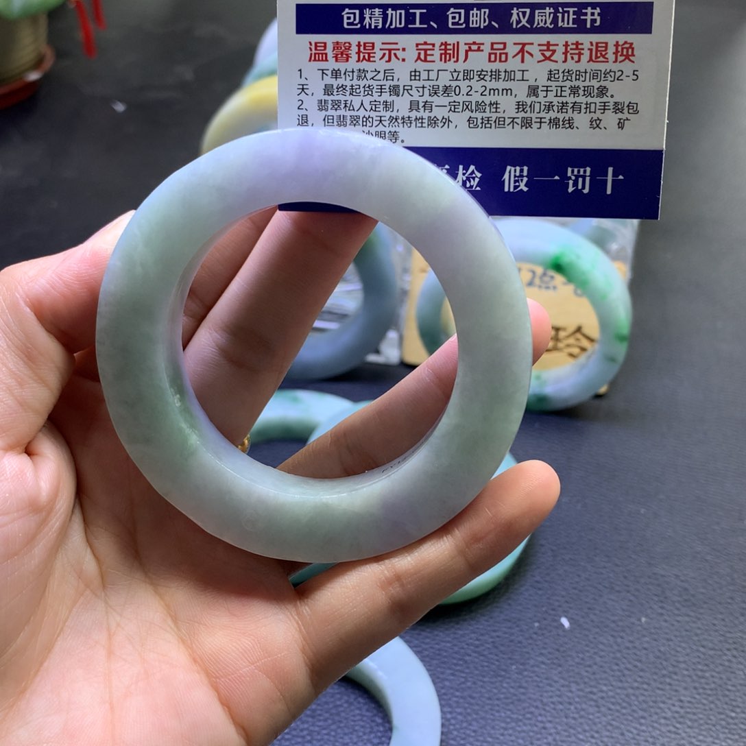 未镶嵌翡翠定制翡翠风**蝶