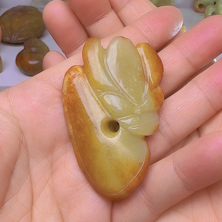 和田玉吊坠(不含链)未镶嵌