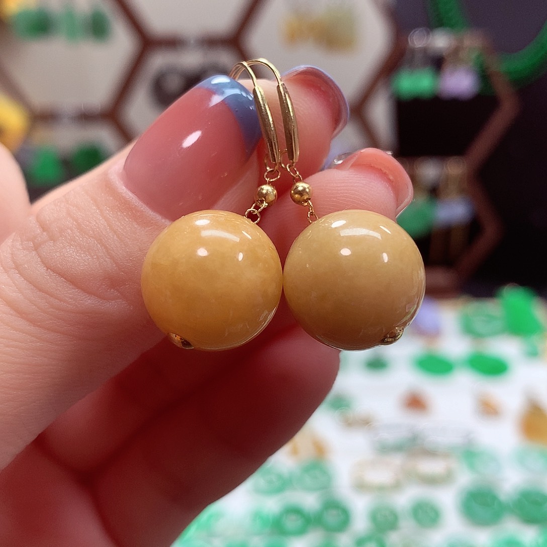 翡翠耳饰18K金镶嵌天然翡翠