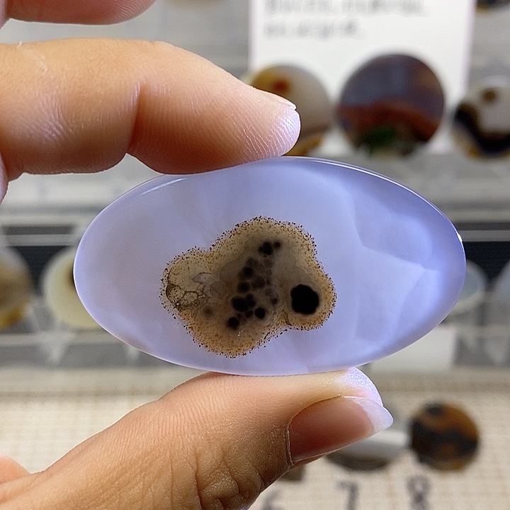 未镶嵌颈饰玛瑙/玉髓