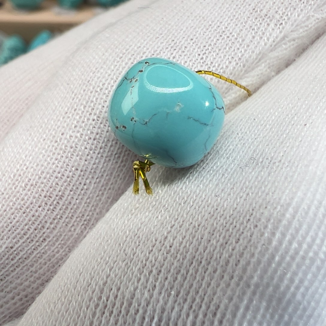 绿松石配饰未镶嵌