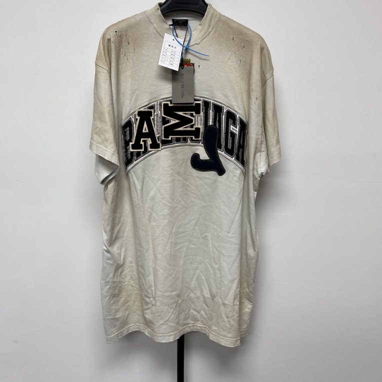 未使用 Balenciaga/巴黎世家 字母刺绣徽章圆领短袖T恤 01659
