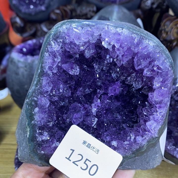 戚紫水晶1250未镶嵌水晶