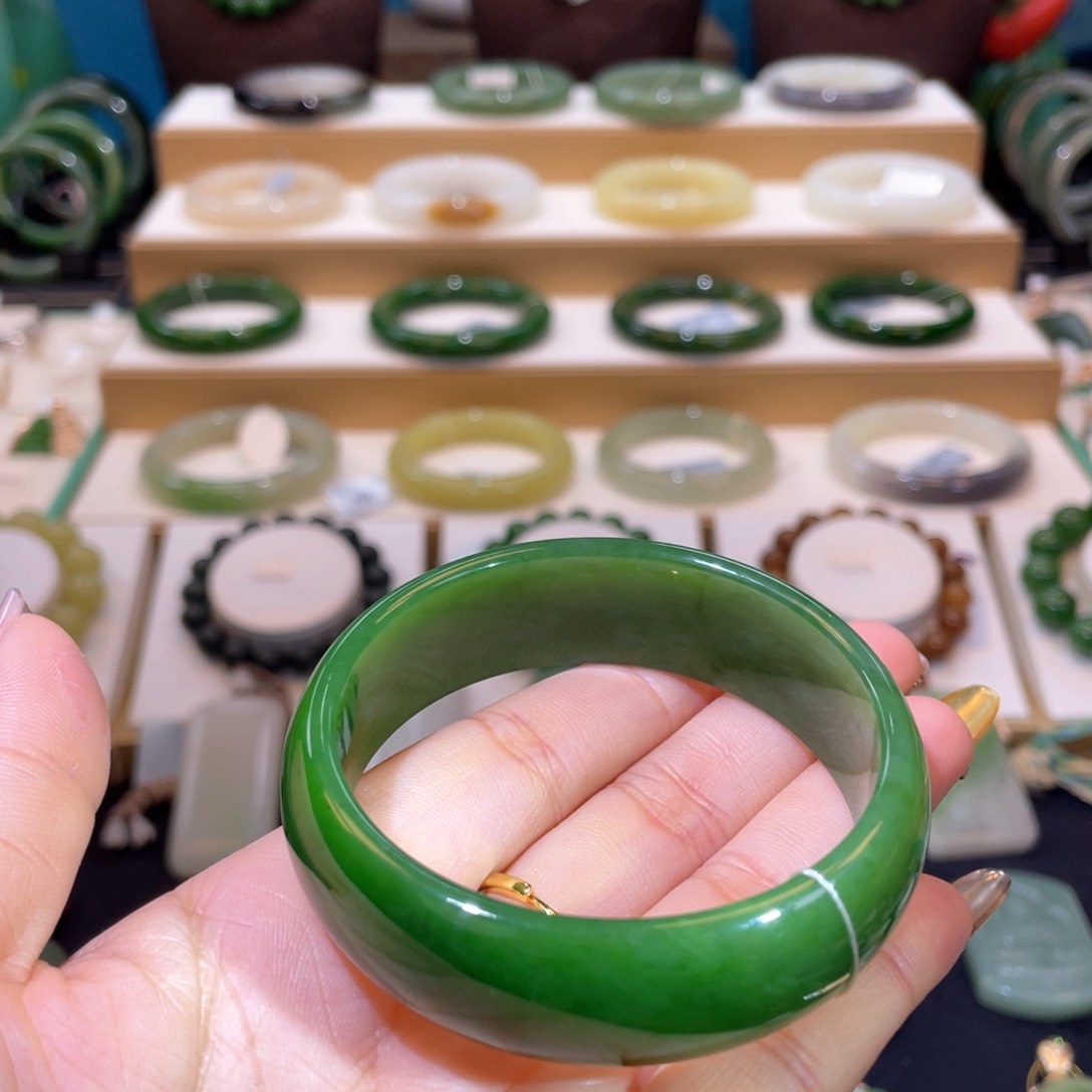 和田玉收藏级碧玉手镯56、57未镶嵌