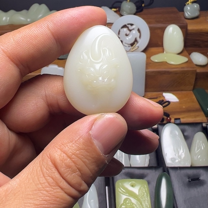 ╰***╮和田玉未镶嵌吊坠(赠链)