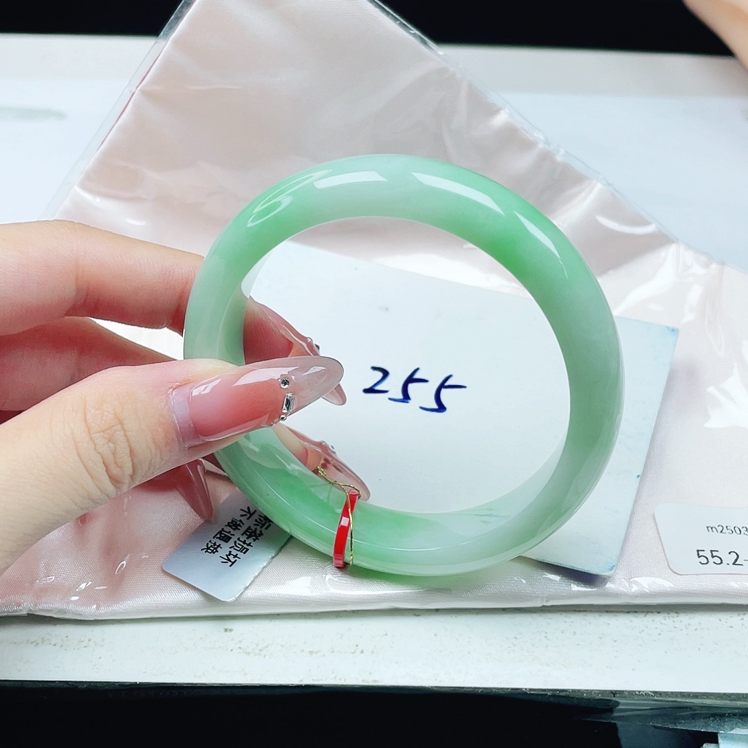 未镶嵌手镯翡翠55