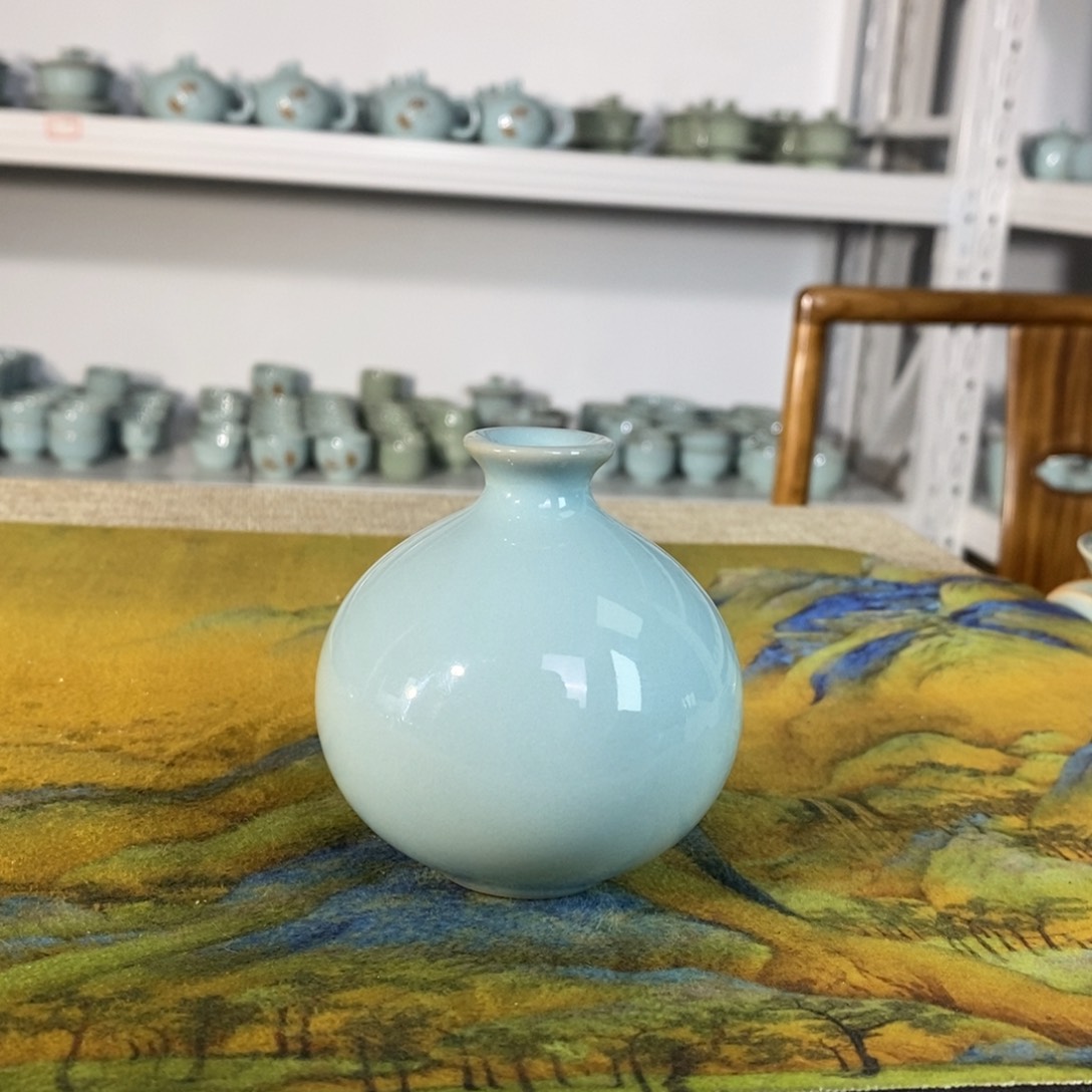 【闪购商品】天青石榴瓶一级。。。。。