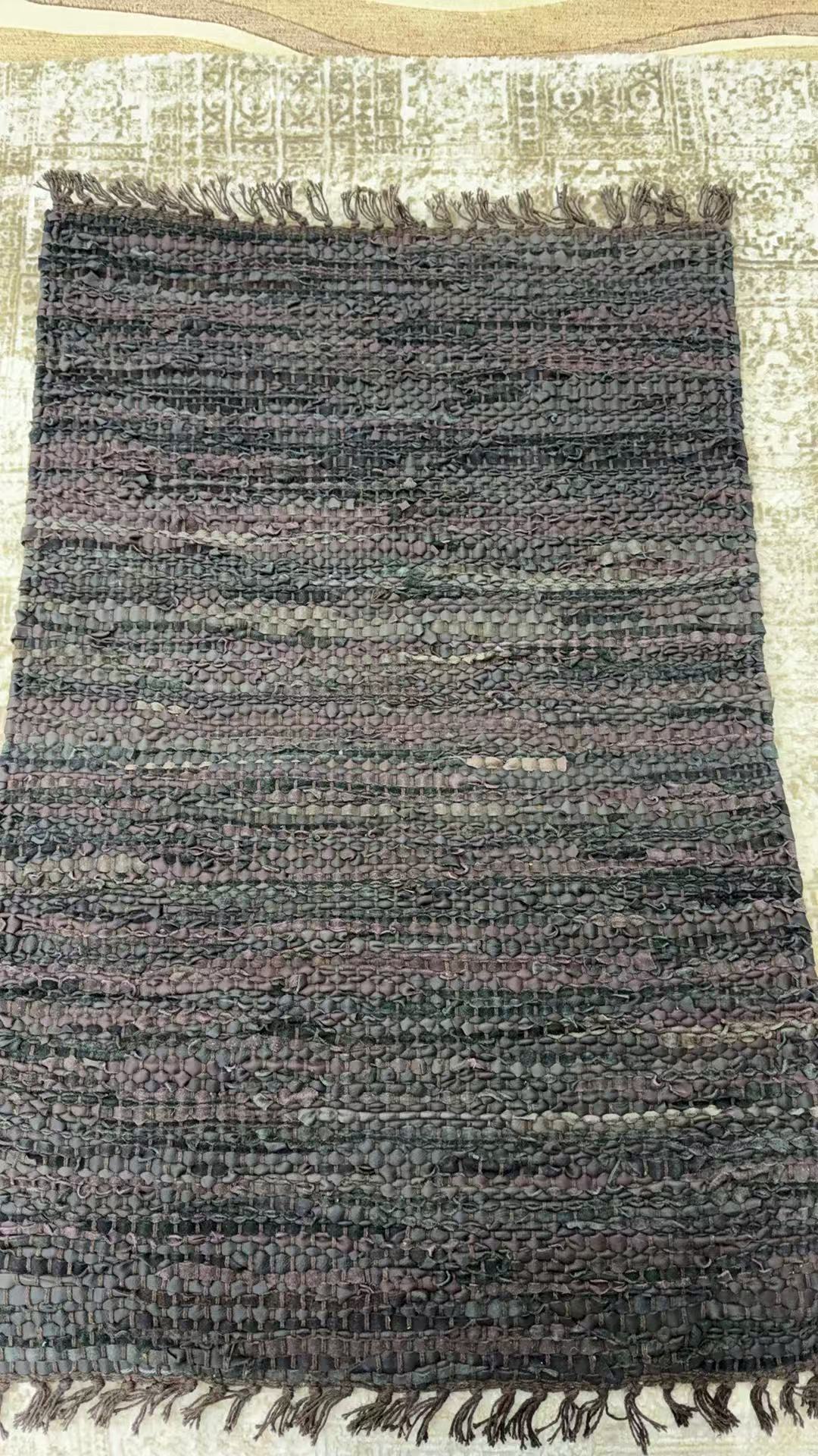 60*90咖色牛皮挂毯福袋005