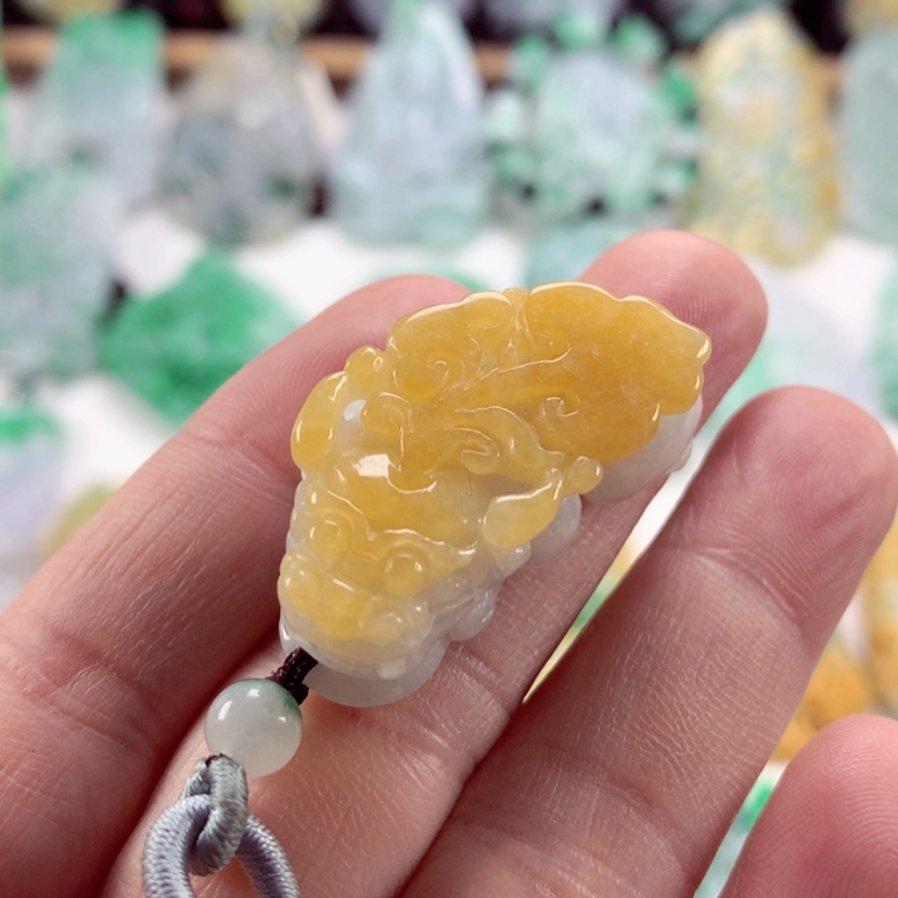 【闪购商品】翡翠吊坠(不含链)未镶嵌