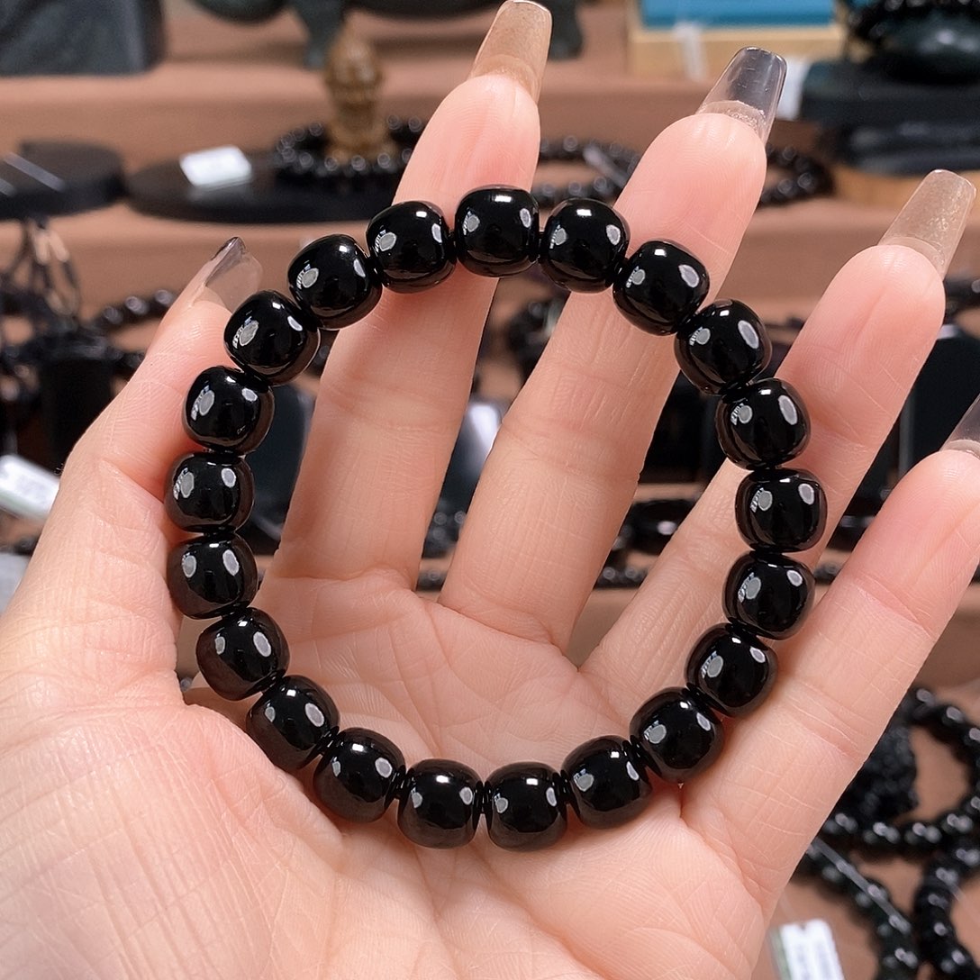 和田玉未镶嵌手链10又黑又细