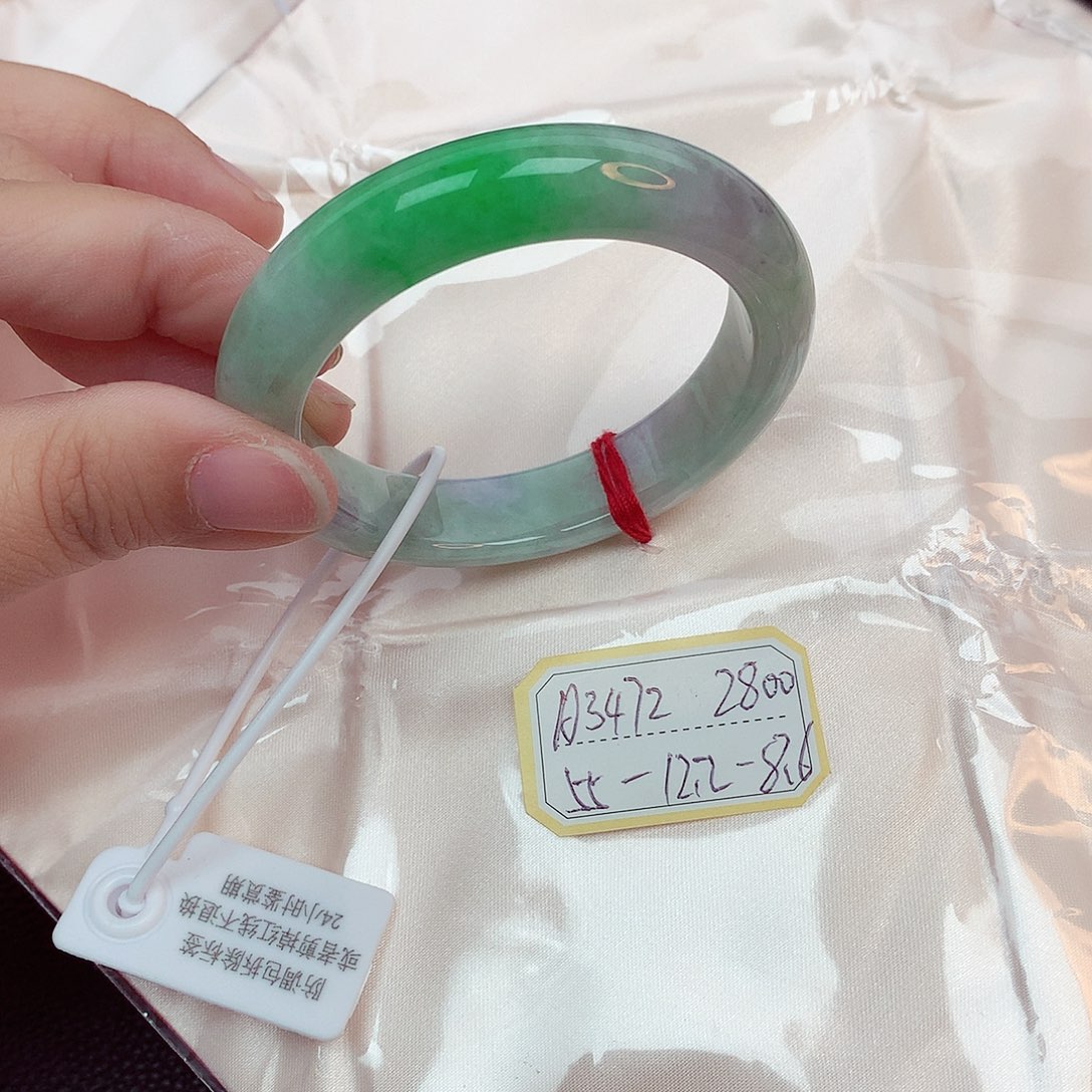 翡翠未镶嵌手镯缅甸翡翠